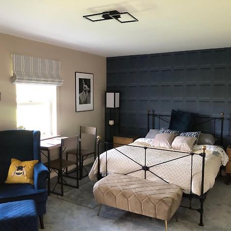 Boutique En-Suite Bedroom Cork マロー エクステリア 写真